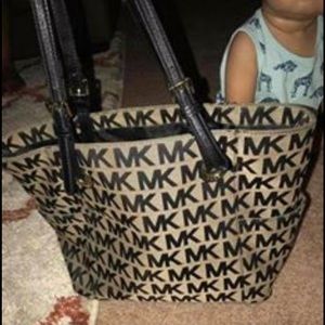 Micheal kors bag